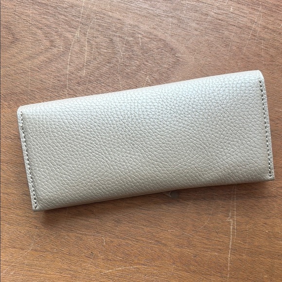 MaxMara Cream Pebbled Leather Glasses Case - Picture 5 of 5